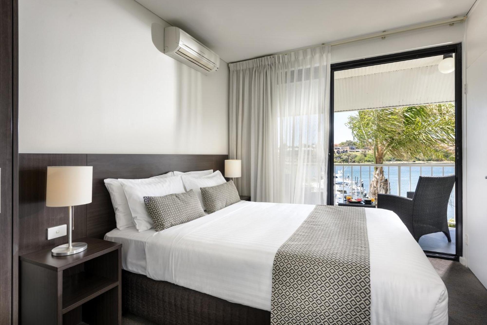 Pier 21 Riverside Apartment Hotel Фрімантл Екстер'єр фото